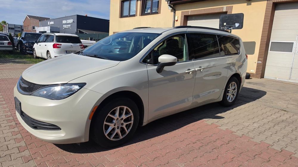 Chrysler Pacifica