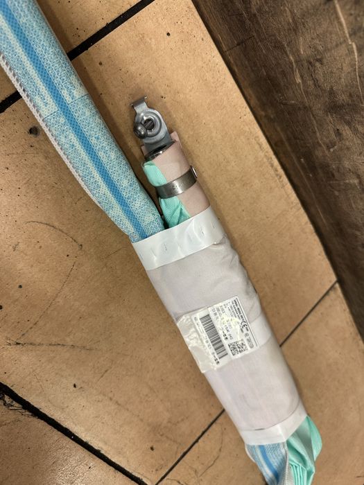 Kurtyna prawa vw golf sportsvan