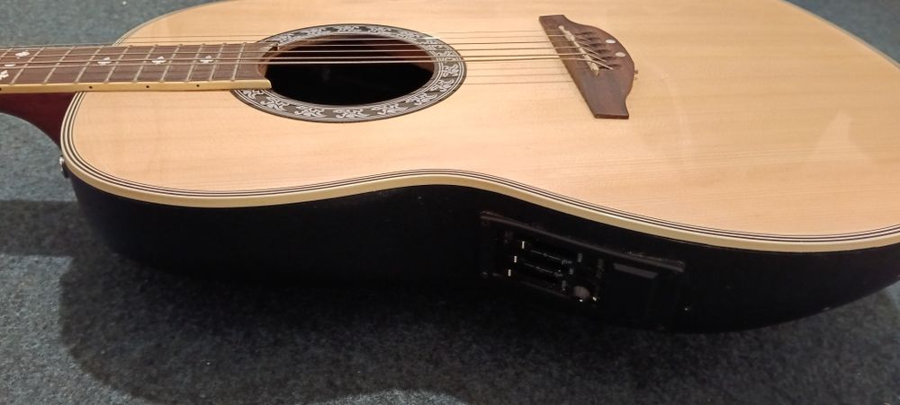 Violão elétrico roundback