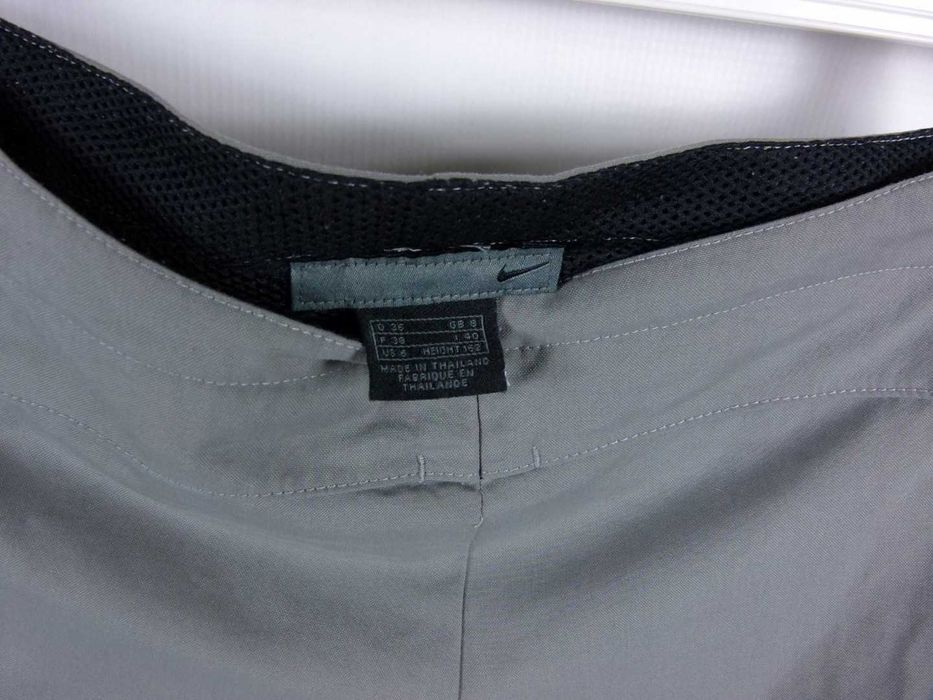 Nike spodenki za kolana 8 / XS