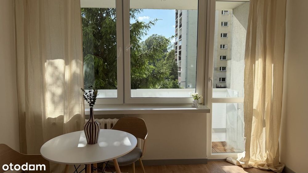 Słoneczne 2 pokoje 42 m² po remoncie – balkon, winda, blisko metra - Widok 5