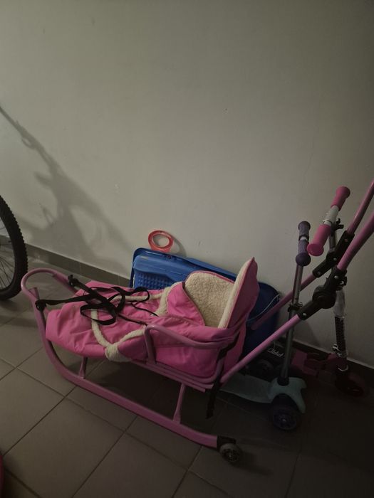 Дитячі санчата з колесами