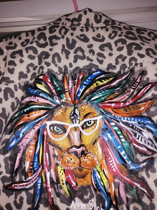 Kurtka kolorowa aplikacja