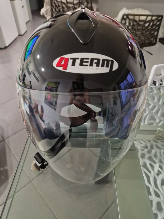 Capacete mota novo