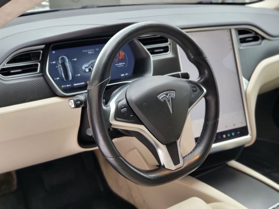 Tesla Model S 75D 2017p з Норвегії без ДТП