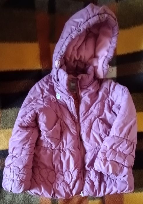 Куртка для дівчинки осіння
