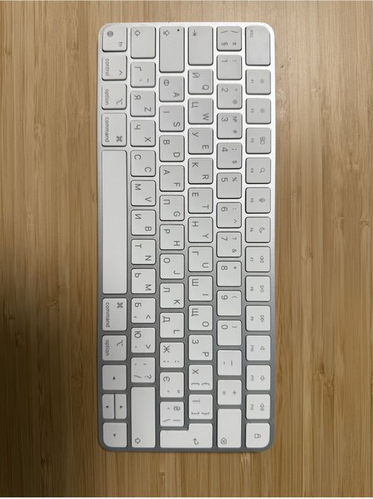 Apple Magic Keyboard Bluetooth Клавиатура