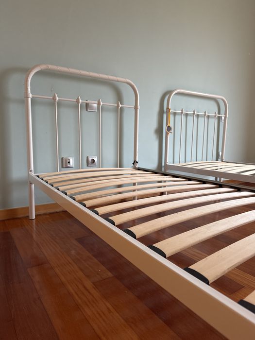 Cama de solteiro