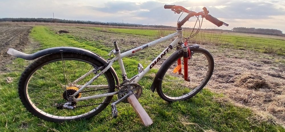 Велосипед "GIANT GSR 500"