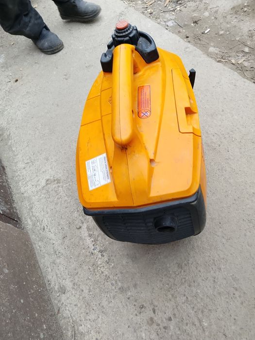 Генератор  инвекторный