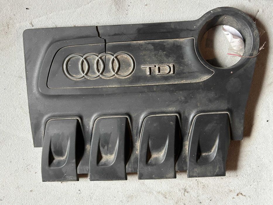 Osłona górna silnika AUDI Q3 I 2.0 TDI 03L103925S