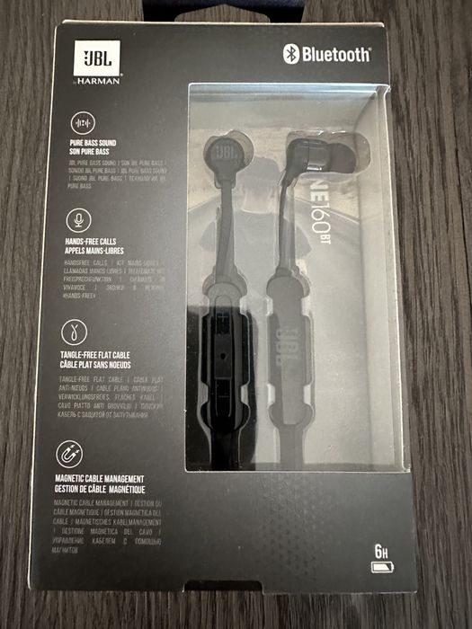 Auriculares desportivos JBL