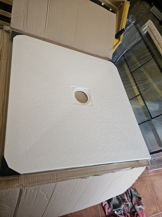 Base de resina de 80x80