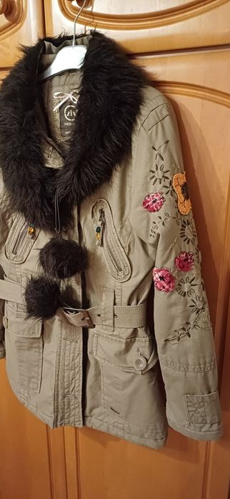 Kurtka  ocieplana parka hafty  R  ,38. M  pod pachą 48cm