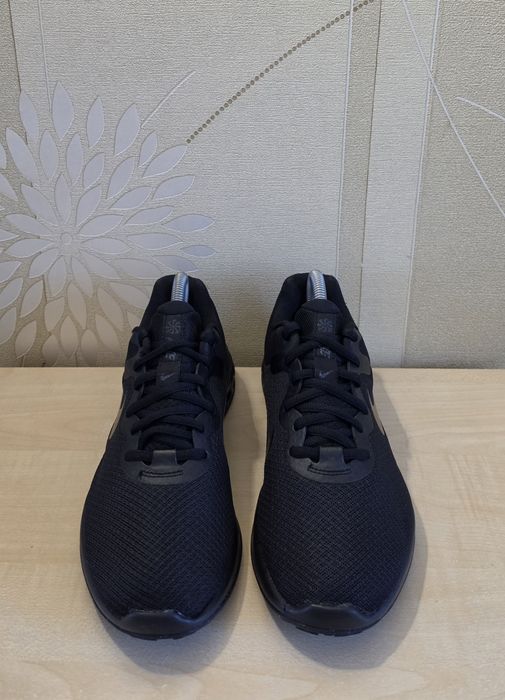 Кросівки Nike Revolution 6 оригінал розмір 39
