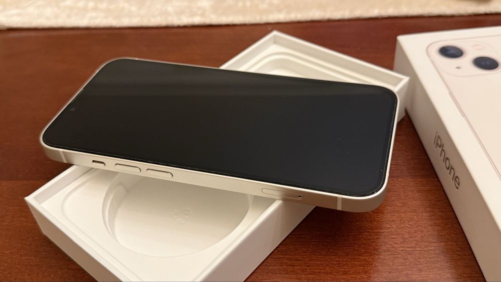 iPhone 13 128 GB biały wygląd 9,5/10