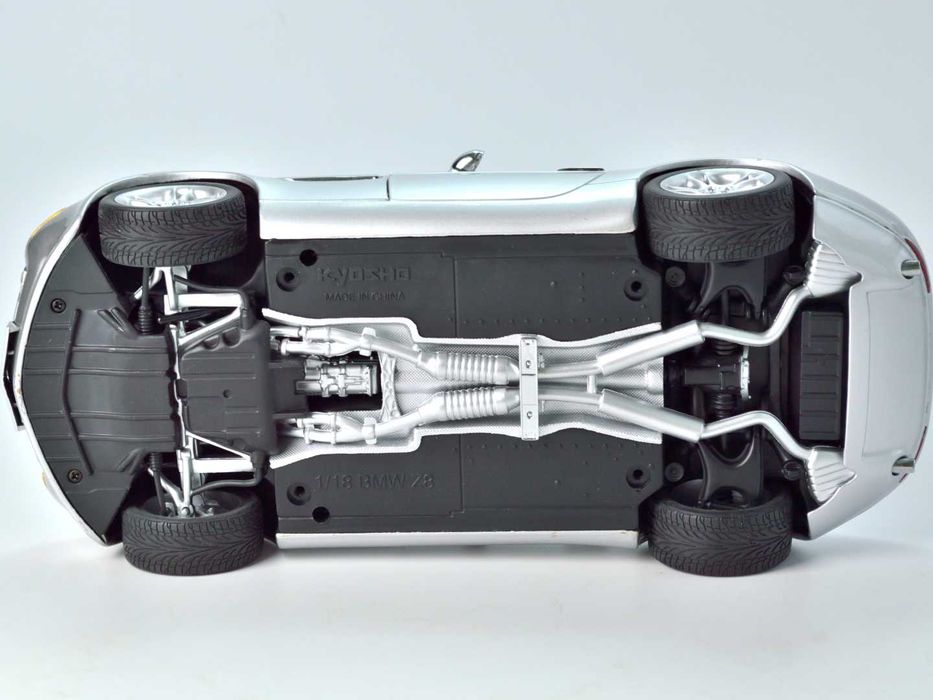 Колекційна модель Kyosho BMW Z8 E52 Cabriolet (1:18), срібляста