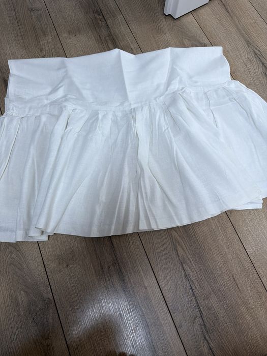 Falbanka pod lozeko aby zaslonic, 120 dlugosci