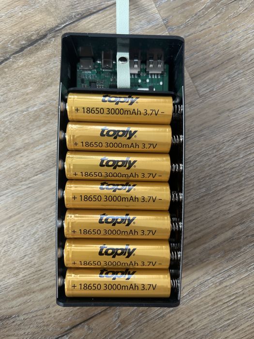 Повербанк на 63.000 mAh з ліхтарем + 82 грн. ОЛХ доставка