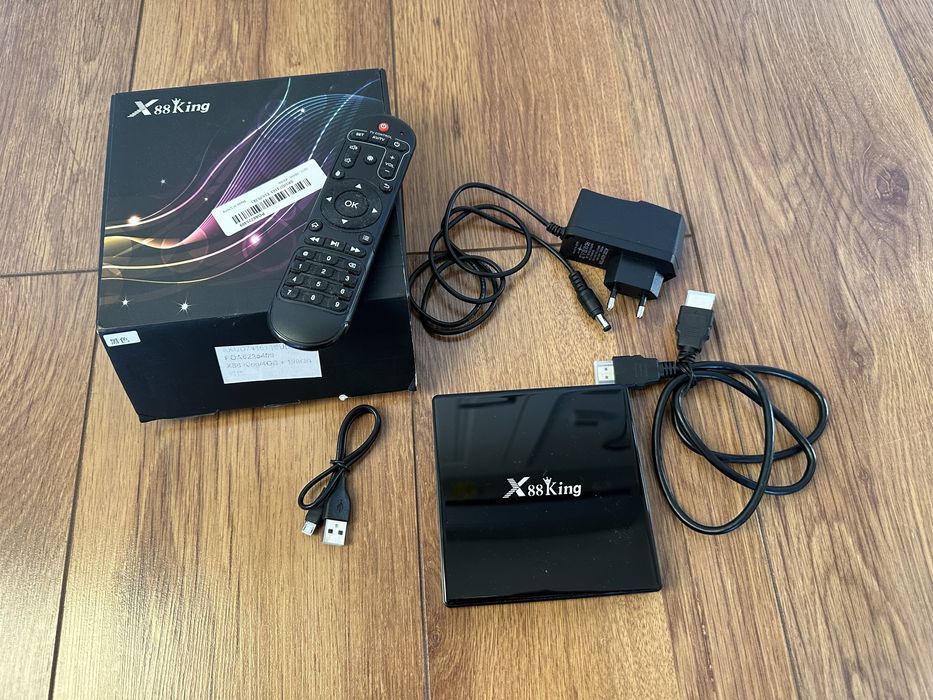 X88 King TV box Android 9.0 S922X 4/128 GB Bt 5.0