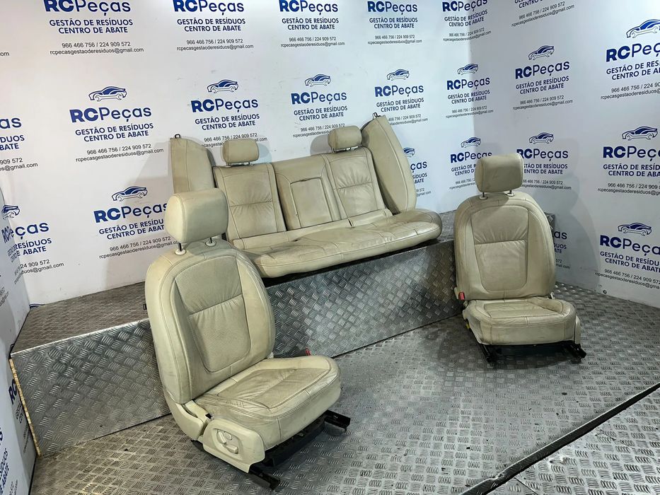 Conjunto Bancos Pele Perfurada Jaguar XF X250 Original