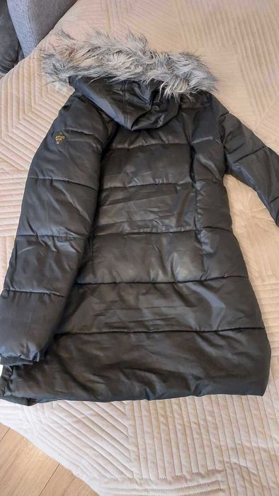 Płaszczyk zimowa dla dziewczynki .