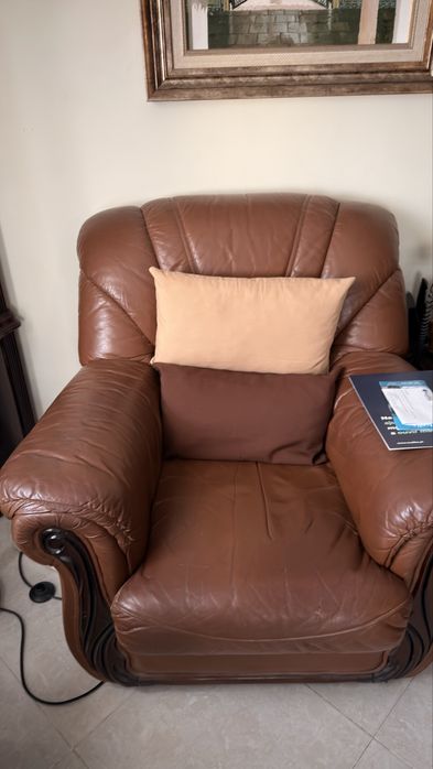 Conjunto de Sofas em Pele