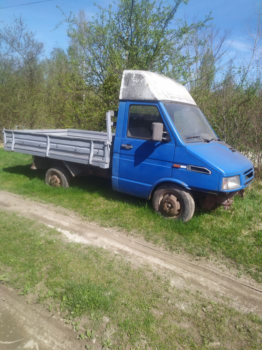 Iveco daily самоскид