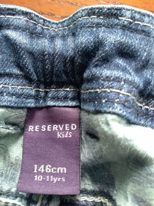 Spodnie roz. 146 Reserved