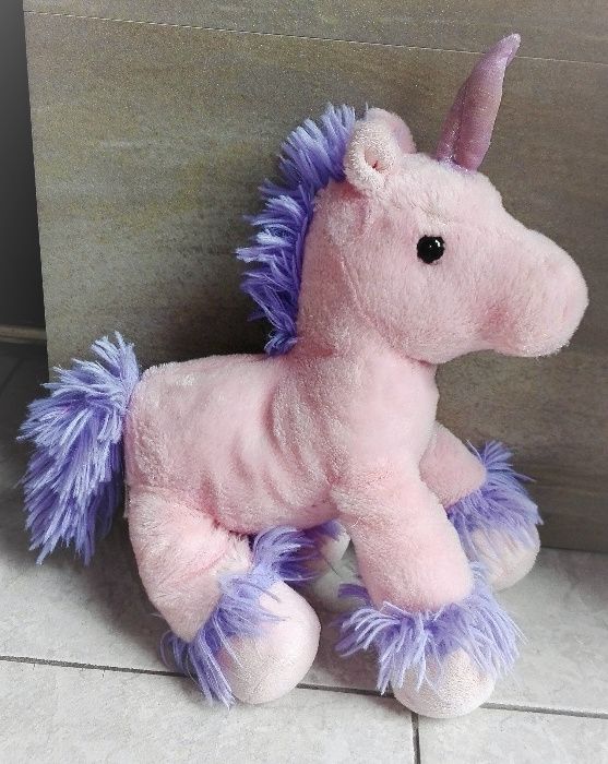 Śliczny kucyk jednorożec