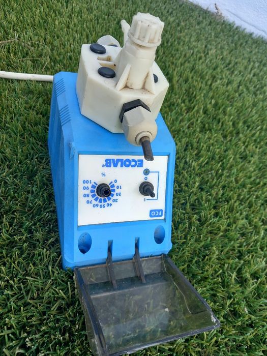 Bomba doseadora ecolab
