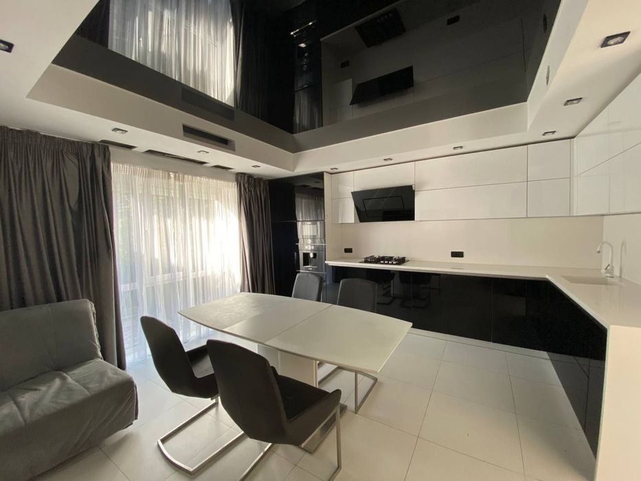 405 м2 під будь-який бізнес ШКОЛИ САДКИ КЛІНІКИ БАНКИ ЛІКАРНІ І ін