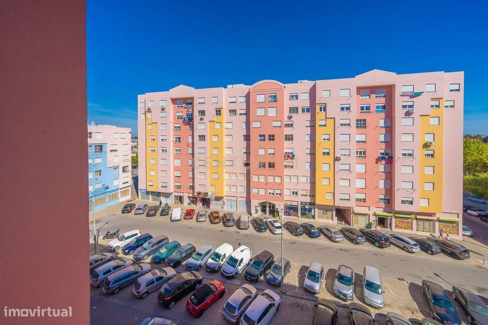 Apartamento T2 Totalmente Remodelado, Jardins do Sado, Setúbal