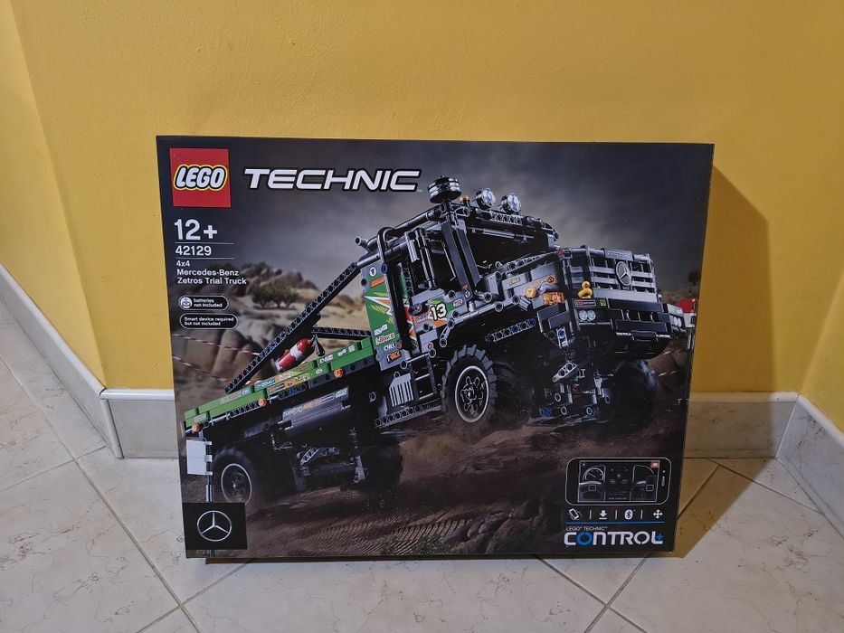 LEGO® 42129 Technic - Ciężarówka Mercedes-Benz Zetros - pudełko