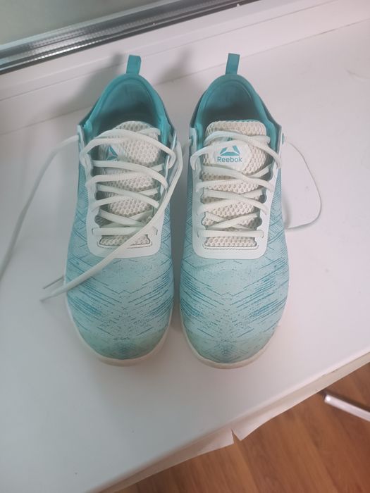 Кросівки Reebok 38.5