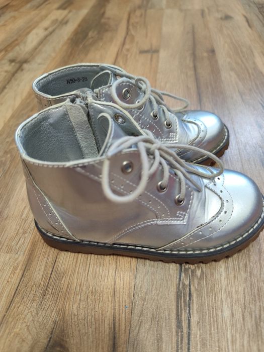 Ботинки весна/ осень для девочки размер 28