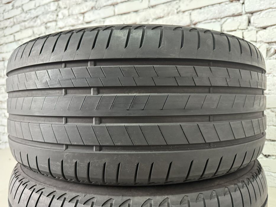 Літні шини Bridgestone 275/40 R20 RunFlat