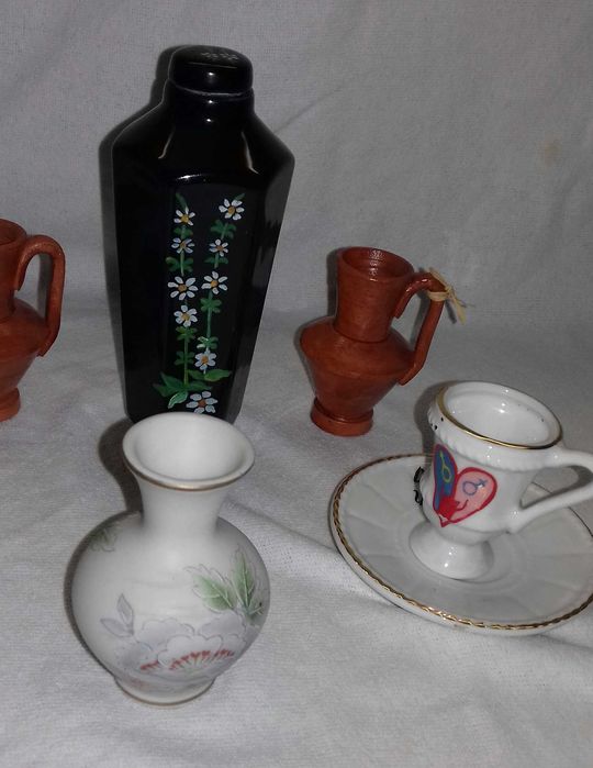 Miniaturas em Porcelana