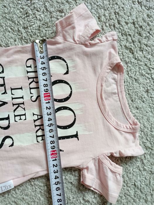 Komplet bluzka z krótkimi spodenkami rozmiar 74/80