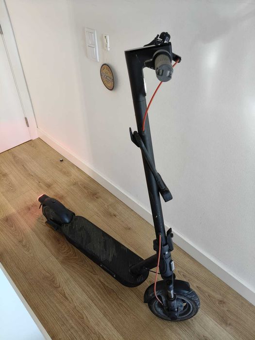 Trotinete Elétrica Xiaomi Scooter 5