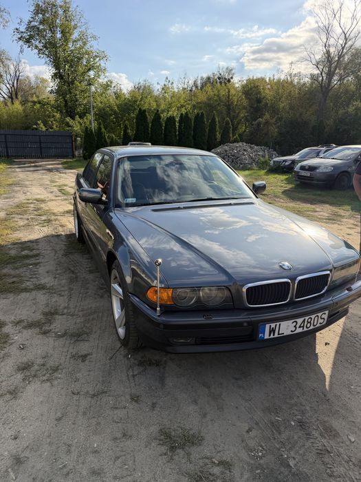 BMW Seria 7