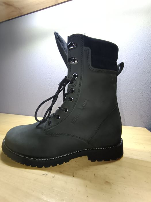 Botas de Mota - Mulher