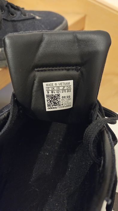 Ténis ADIDAS 42 2/3 como novos