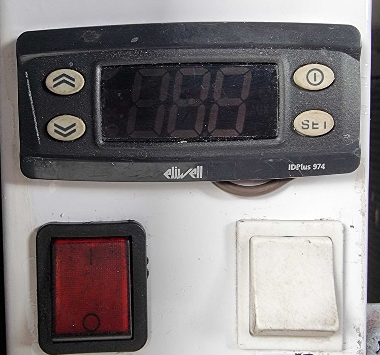 Кондитерська вітрина «Cold C-12» (+2° +6°), 1.23 м., Б/у 37632255