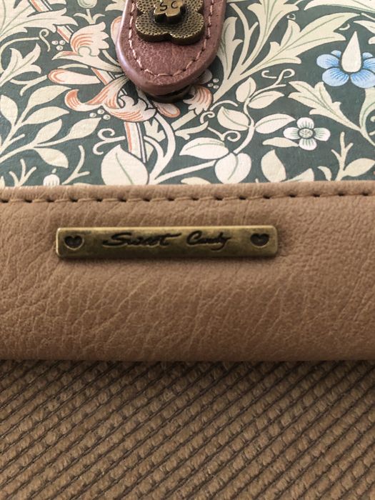 Carteira de senhora64751959447811122