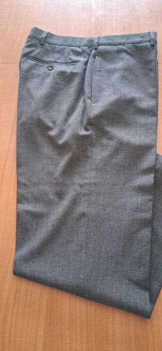 Fato Massimo Dutti novo