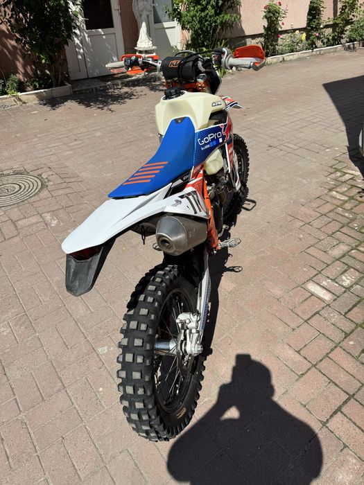 Продам KTM exc f 500  six days