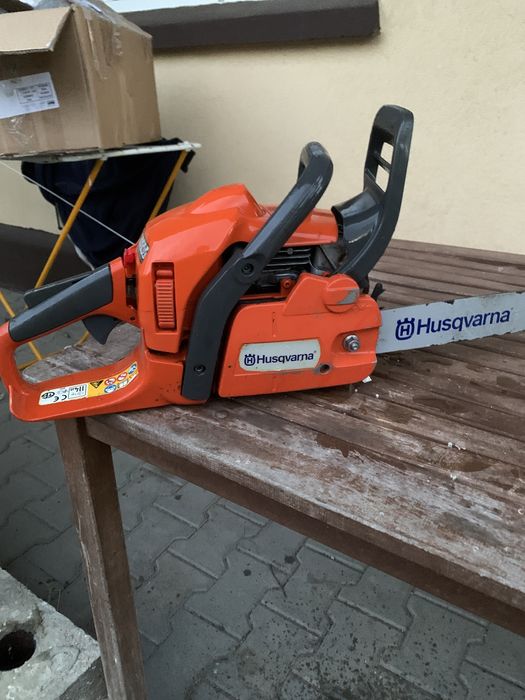 Pila lancuchowa husqvarna 135