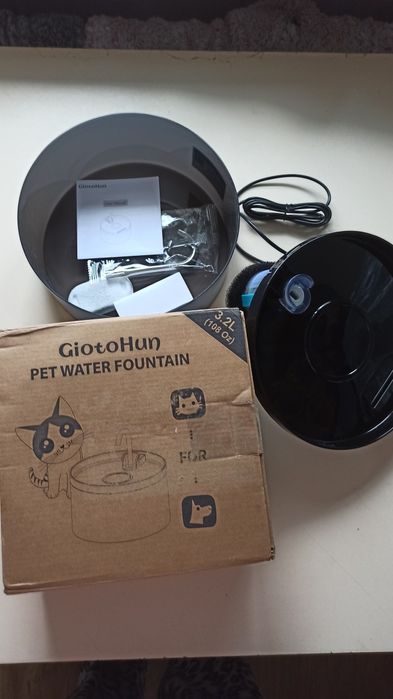 Розумна поїлка 3,2 л  для котів та дрібних песиків