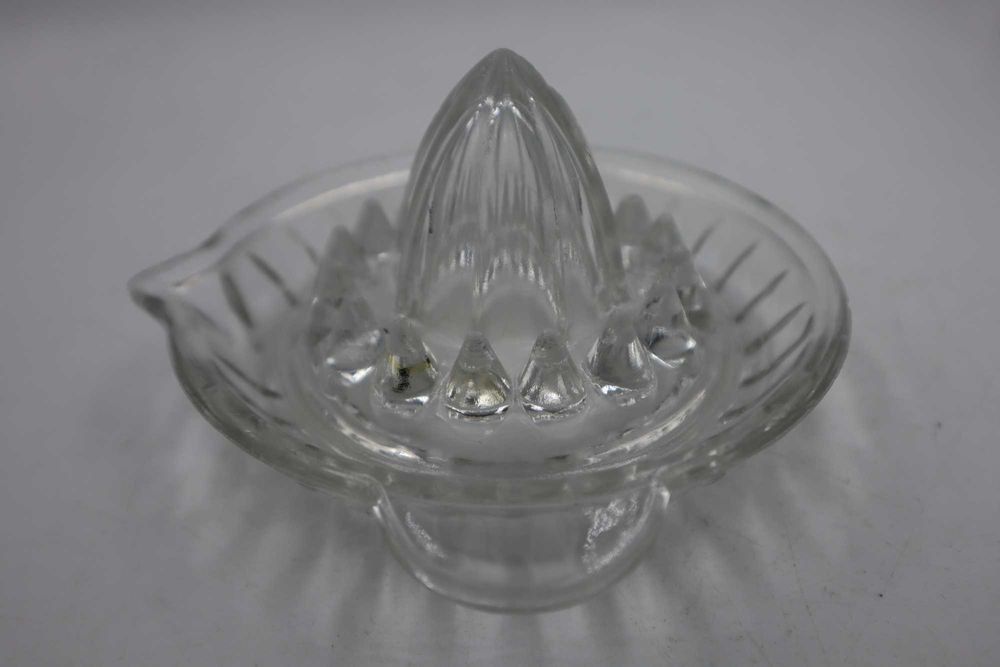 Zabytkowa szklana wyciskarka do cytrusów b080535